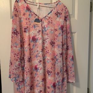 NWT Pink Blush Flowy Maternity Dress
